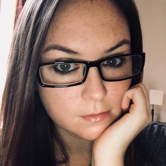 Meet your Posher, Brittany - Picture 1 of 1